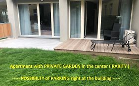 Luxury Apartment With Private Garden